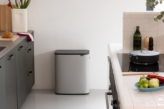 Brabantia Bo Touch Bin Prullenbak 60 Liter Soft Grey
