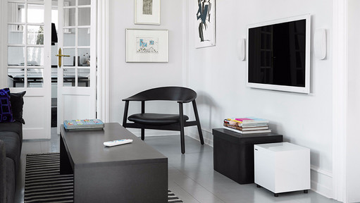 How do you choose sound in multiple rooms?