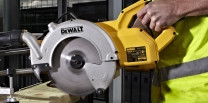 DeWalt afkortzagen