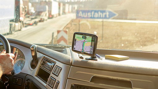 How do you choose the right car navigation?