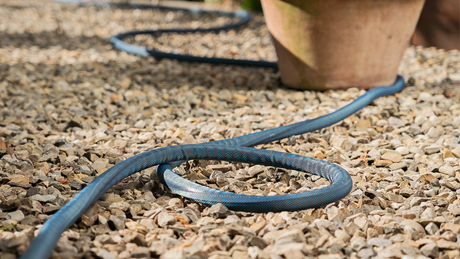 Flexible garden hoses