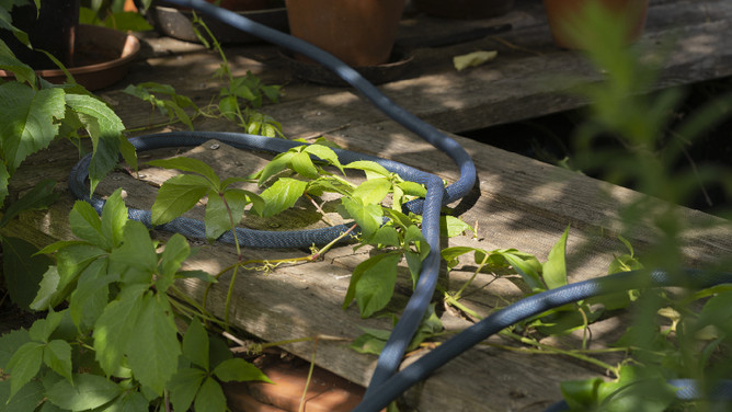 Flexible garden hoses