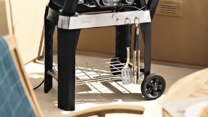 Barbecue underframes