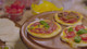 Emerio Pizzarette Cool Wall - 6 People product in use