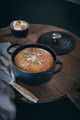 Le Creuset Signature Cocotte Ronde 28 cm Noir Mat produit à l'usage