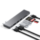 Satechi USB-C Pro Hub Slim Adapter - Space Gray product in gebruik