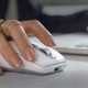 Logitech MX Anywhere 3S Compact Grijs product in gebruik