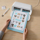 Cricut Waterbestendige Stickerset Holografisch Wit A4 (5 vellen) product in gebruik