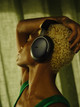 Bose QuietComfort Ultra Headphones Zwart product in gebruik
