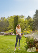 Gardena Wandslangenbox PowerRoll XL P4A Set + Premium Broes Metaal product in gebruik