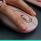 Logitech Pop Draadloze Muis Roze product in gebruik