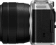 Fujifilm X-M5 Silber + XC 15-45mm f/3.5-5.6 OIS PZ linke seite