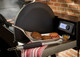 Weber Precision Barbecuetang- en spatelset product in gebruik
