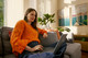 Poly Voyager Legend 30 Bluetooth-Headset produkt in gebrauch
