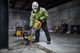 DEWALT DWV905M-QS product in use