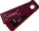 Ledger Nano S Plus Crimson Magenta voorkant
