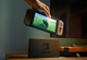 Nintendo Switch Rood/Blauw + Mario Kart 8 Deluxe product in gebruik