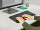 Logitech MK545 Draadloze Toetsenbord en Muis QWERTY 5-Pack product in gebruik